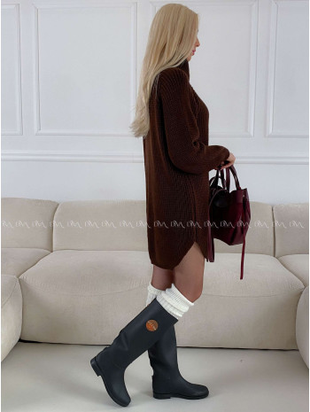 Pletený predĺžený rolák/ šaty čokoládové V 2000