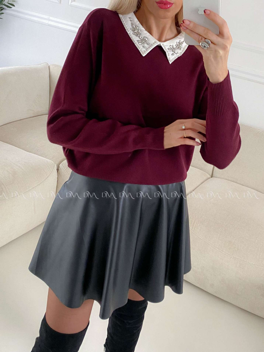 Sveter so zdobeným golierom burgundy  A 147