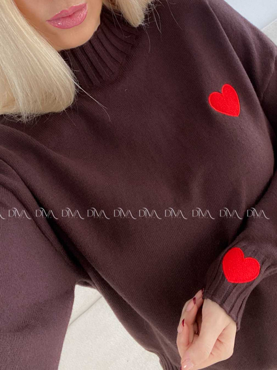 Úpletový komplet so srdiečkami sveter + nohavice čokoládový A 154