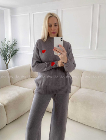 Úpletový kompletso srdiečkami sveter + nohavice šedý A 154