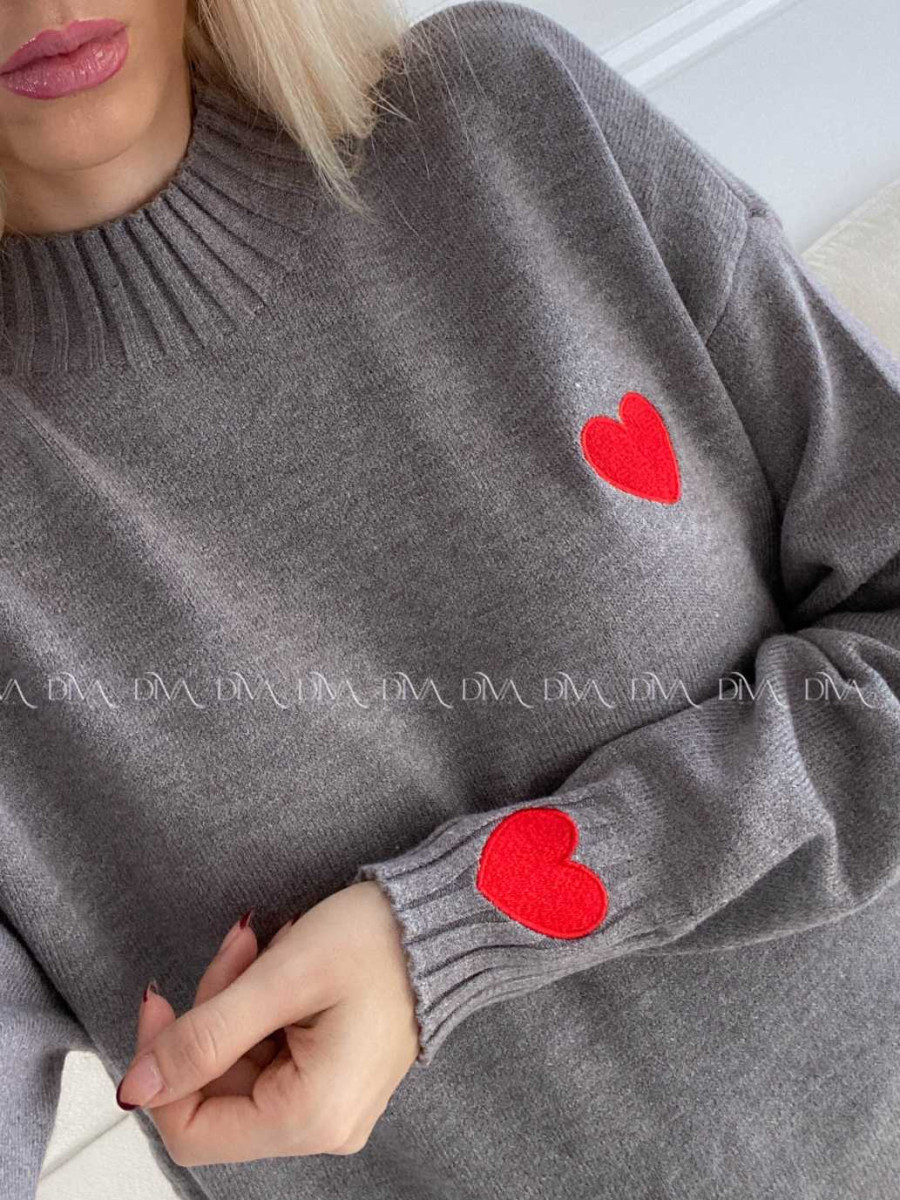 Úpletový kompletso srdiečkami sveter + nohavice šedý A 154