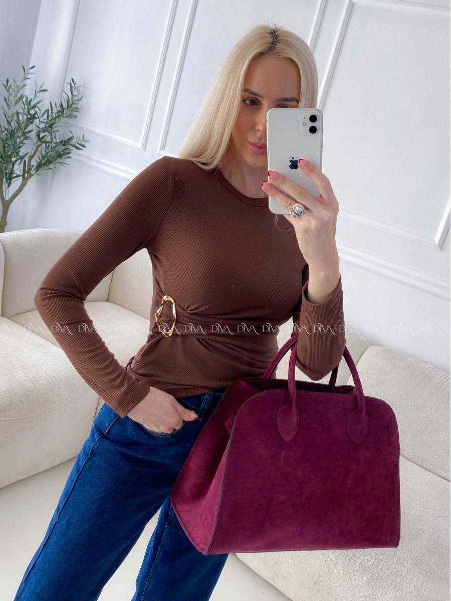 Rebrovaný top so zlatou sponou čokoládový A 162