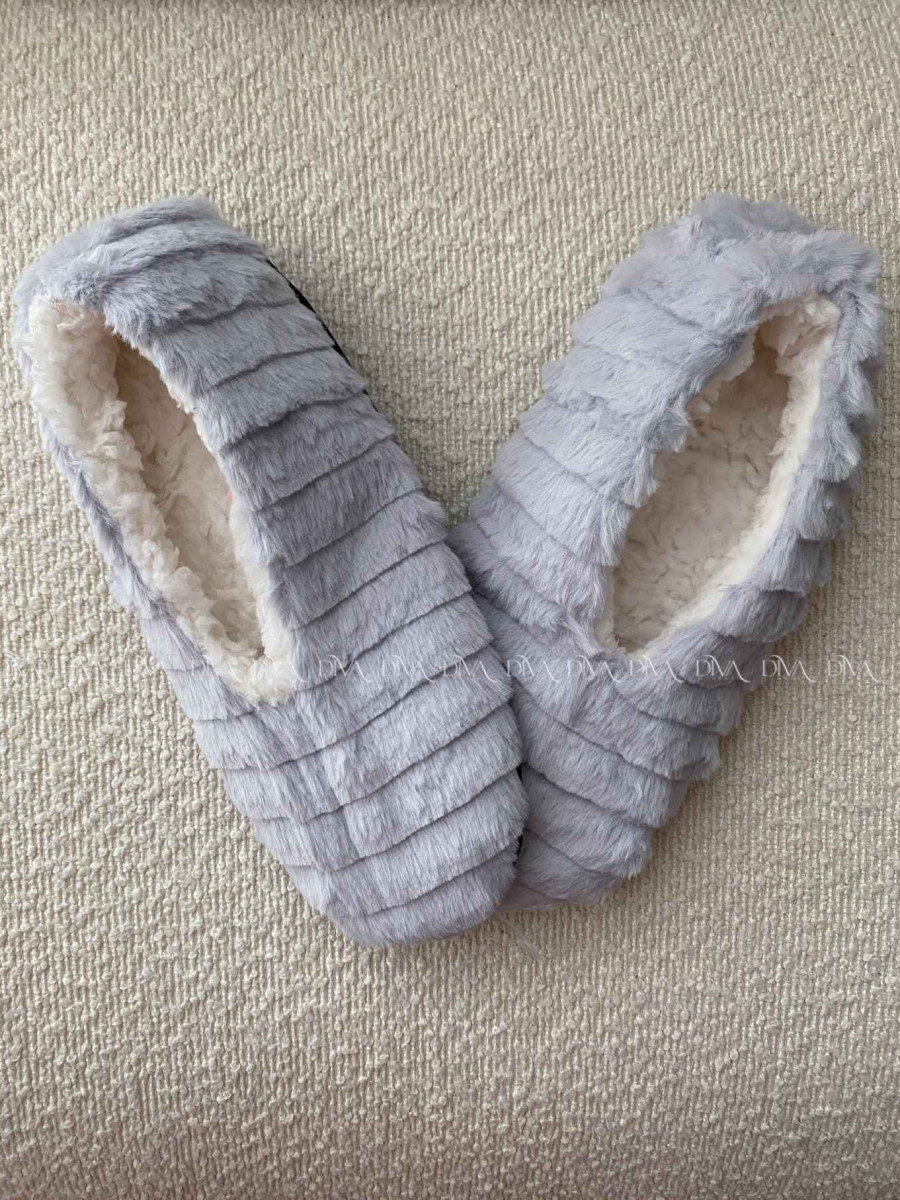 Kožušinové huňaté papučky svetlo sivé