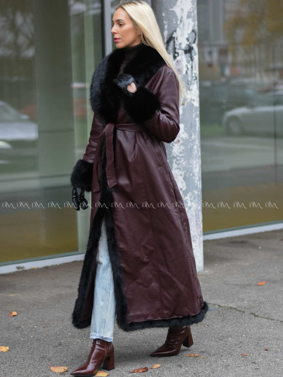 Zateplený koženkový kabát burgundy s čiernou kožušinou A 74