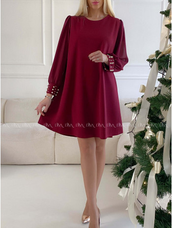 Šaty s perličkami na rukávoch burgundy A 186