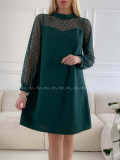 Šaty so sieťovanými rukávmi a trblietkami zelené A 185