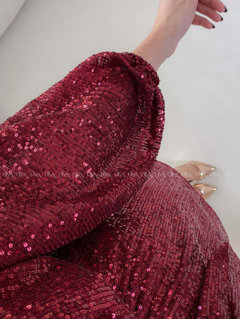 Flitrované šaty s balónovými rukávmi vínové V 261