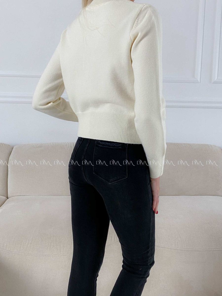 Sveter na gombíky s brošňou ecru A 190