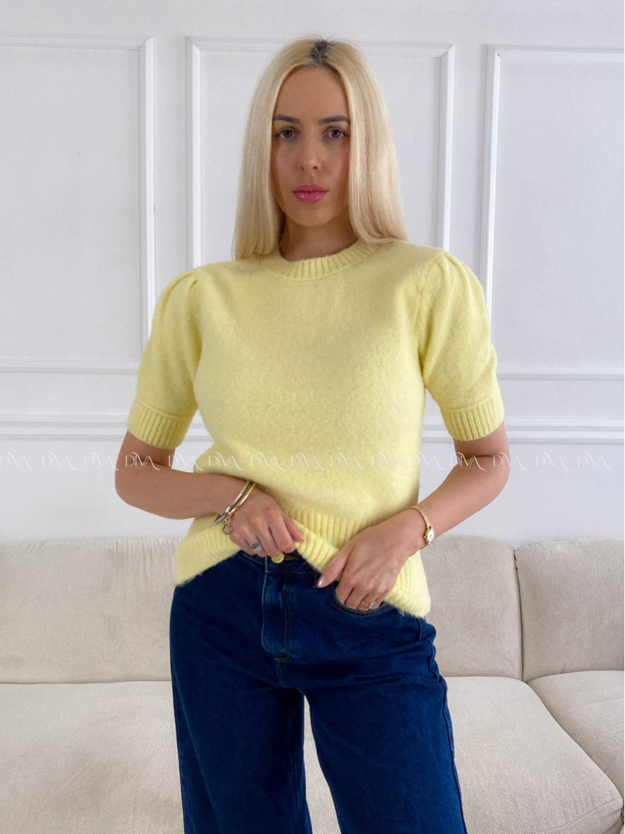 Úpletový svetrík s krátkym rukávom žltý B 15