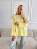 Oversize sveter žltý B 13