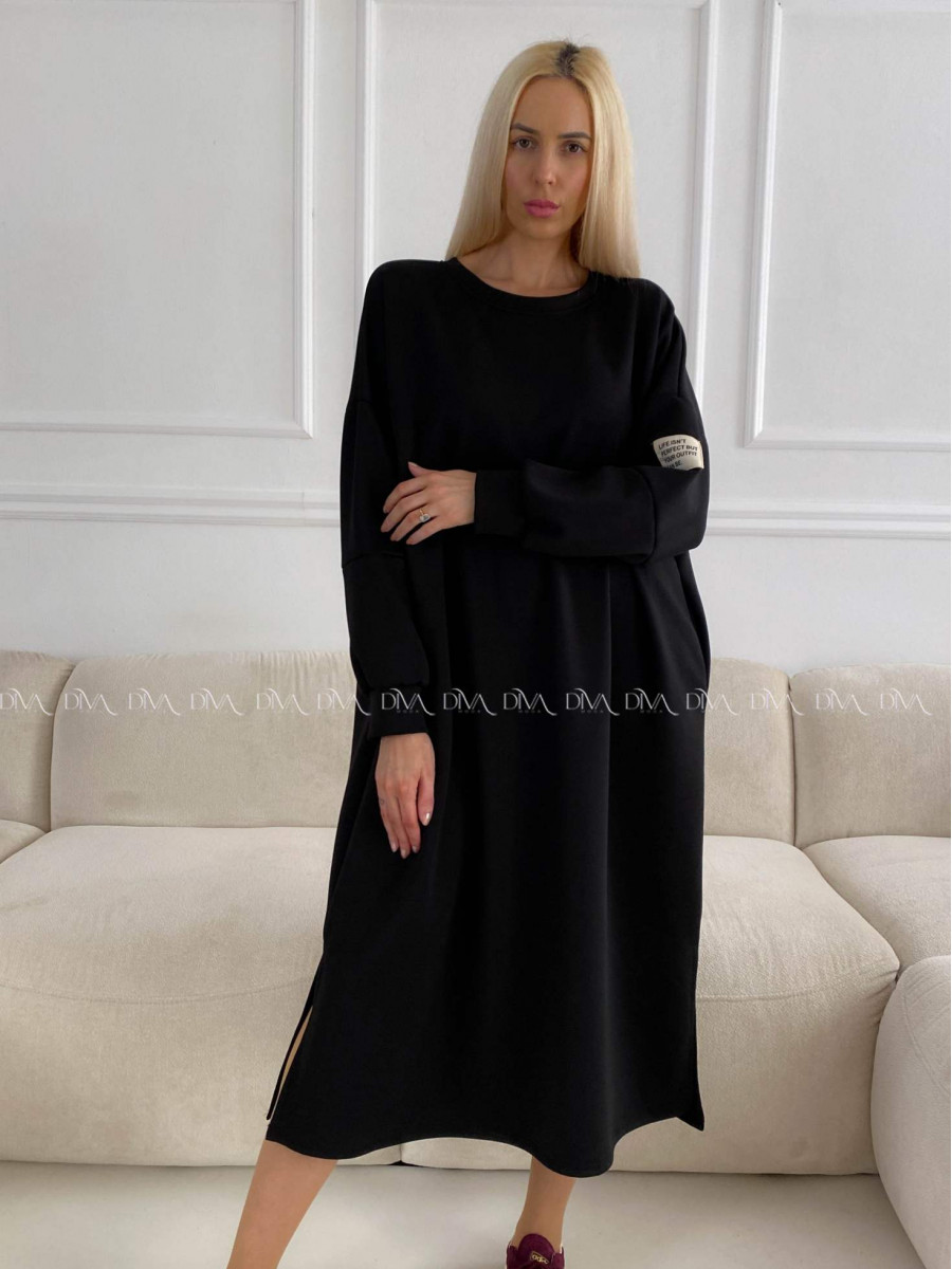 Športové maxi šaty s nášivkou čierne A 205