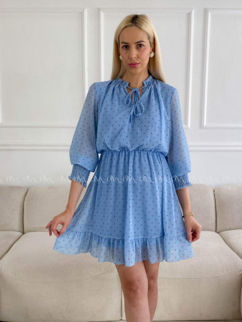 Krátke bodkované šaty s viazaním modré A 216