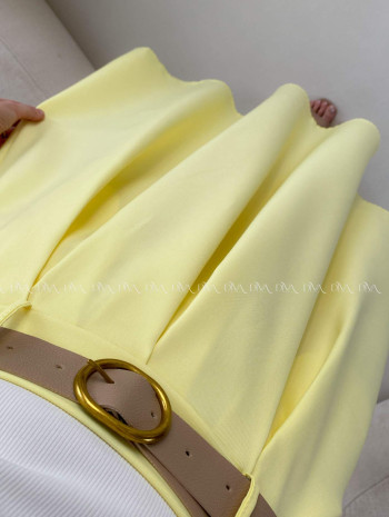 Tulipánová midi sukňa s opaskom žltá A 84