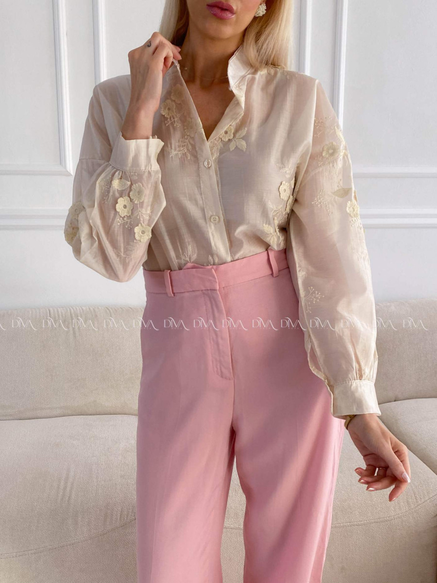 Blúzka s 3D kvetmi maslovo- béžová A 207