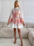 Krátke elegantné kvetované šaty Eli A 230