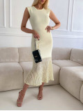 Úpletové priliehavé midi šaty s volánom butter yellow A 233