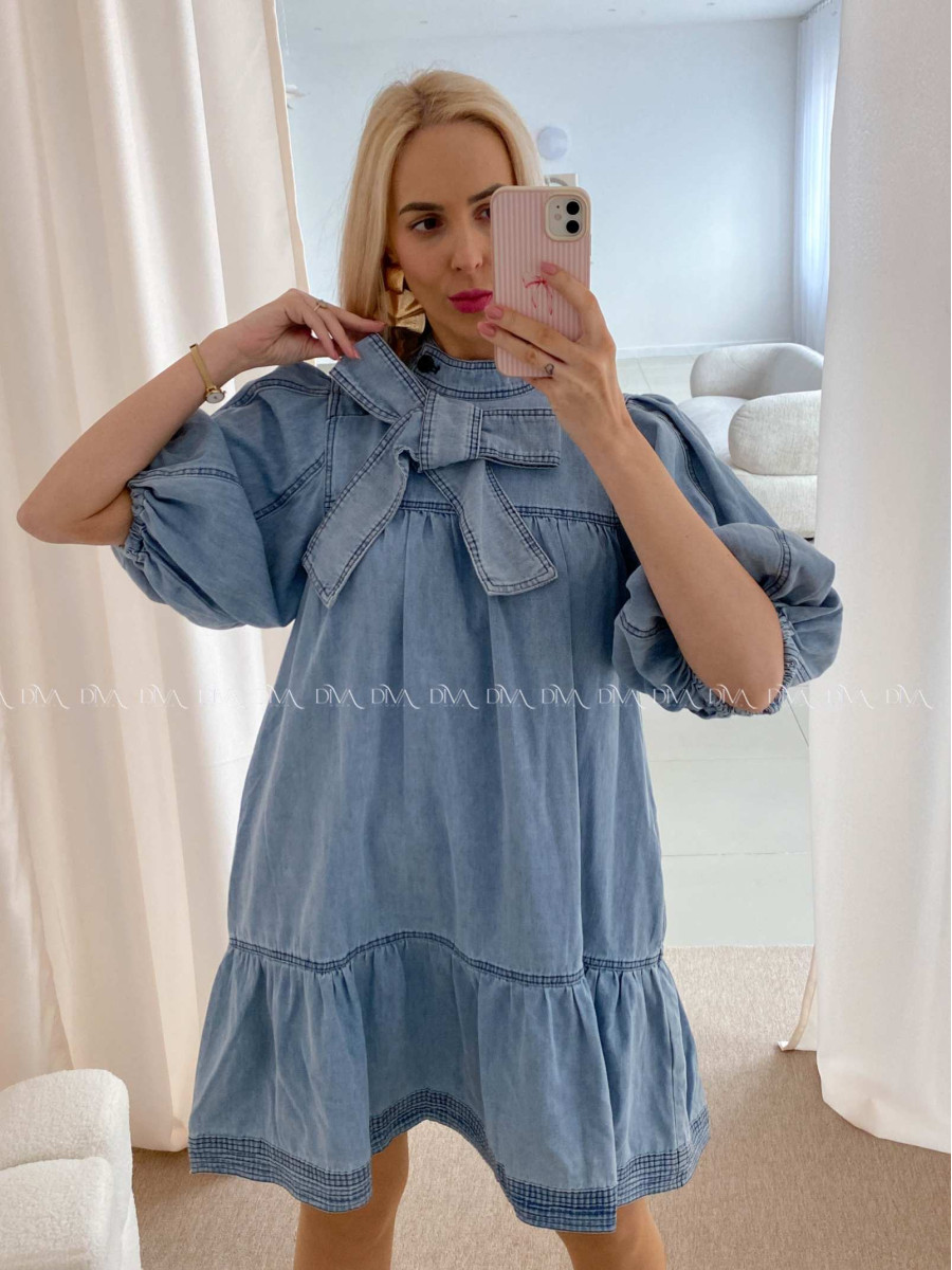 Riflové šaty s mašľou modré AB 28