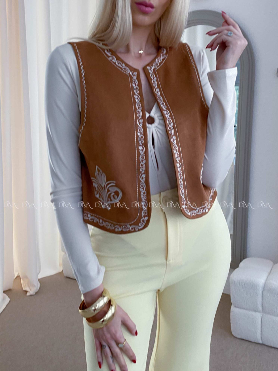 Semišová vyšívaná vesta hnedá AB 49