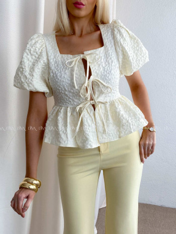 3D kvietkovaný peplum top na viazanie smotanový AB 81