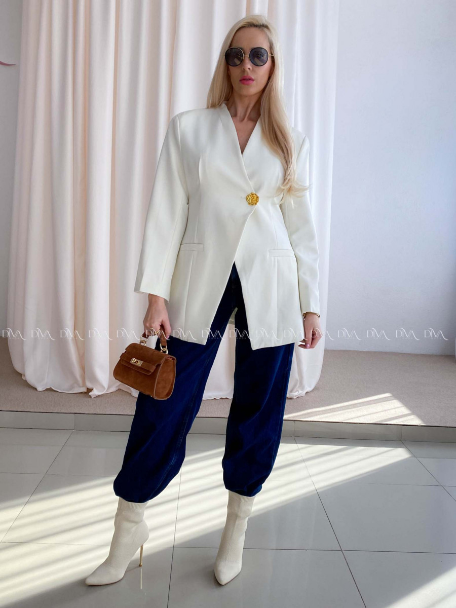 Elegantné predĺžené sako so zdobeným gombíkom rose biele AB 90