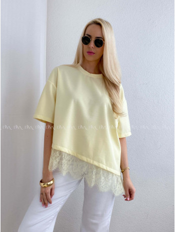 Asymetrické tričko s krajkou butter yellow AB 66 Asymetrické tričko s krajkou butter yellow AB 66
