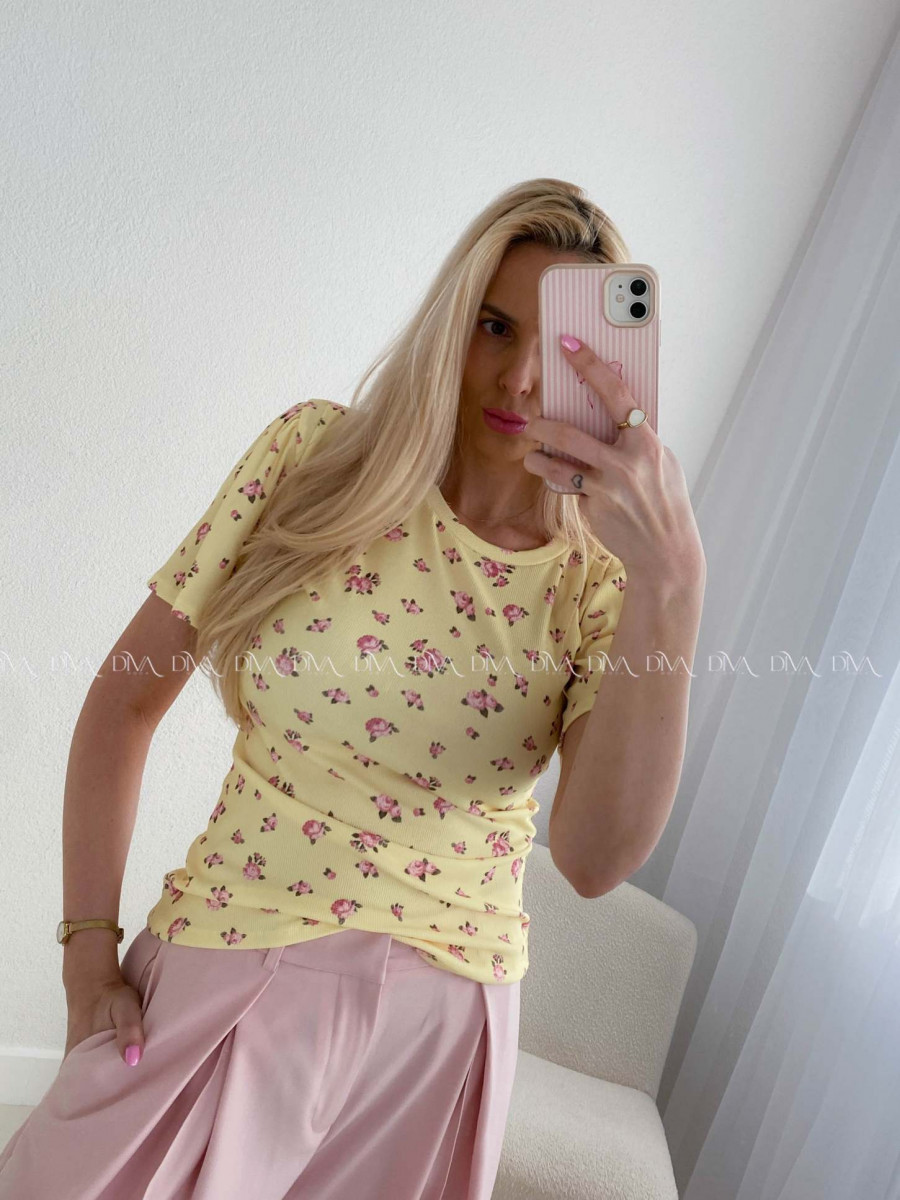 Rebrovaný top s puf rukávmi kvetinkový žltý AB 109
