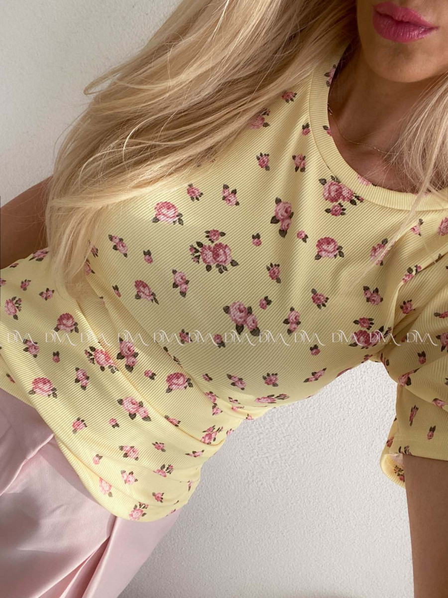 Rebrovaný top s puf rukávmi kvetinkový žltý AB 109