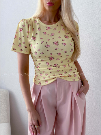 Rebrovaný top s puf rukávmi kvetinkový žltý AB 109