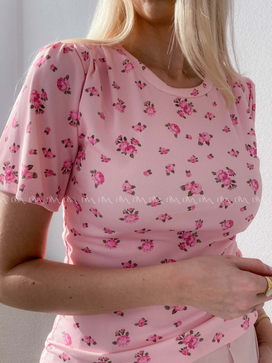 Rebrovaný top s puf rukávmi kvetinkový ružový AB 109