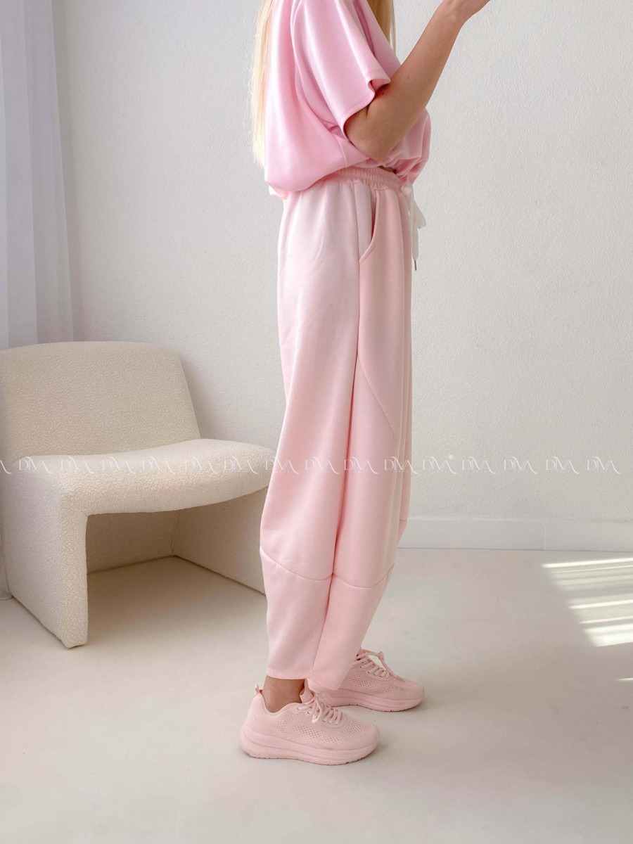 Hladké balónové tepláky baby pink AB 306