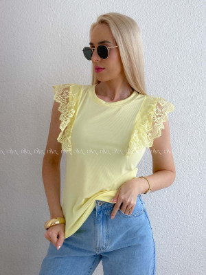 Tričko s volánikmi na ramenách žlté AB 230