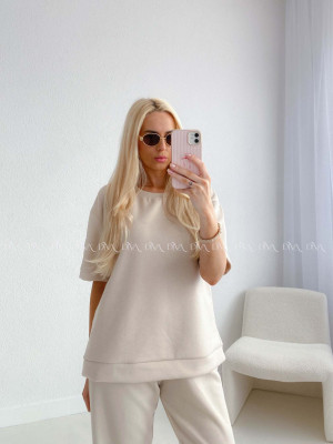 Pohodlný komplet s nášivkou béžový AB 128