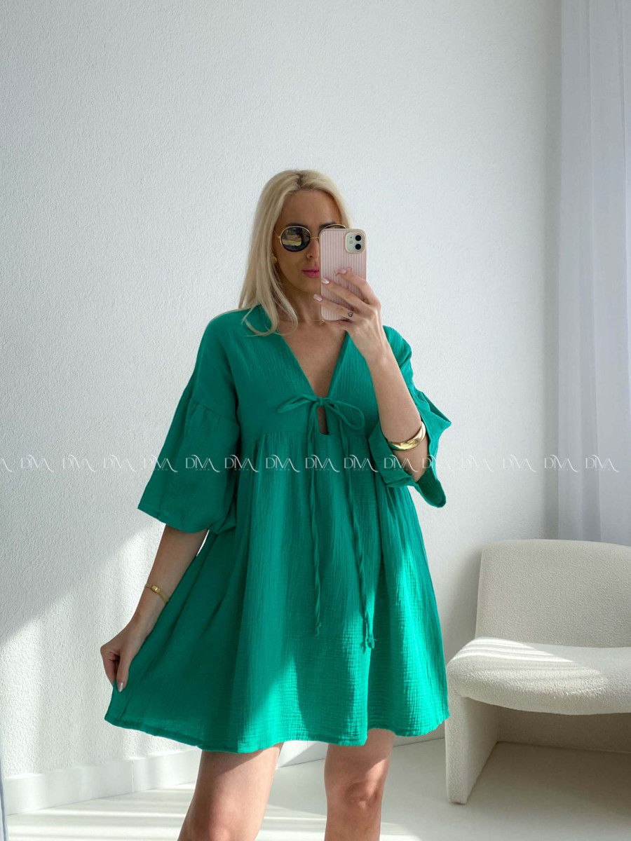 Mušelínové krátke šaty s viazaním zelené AB 400