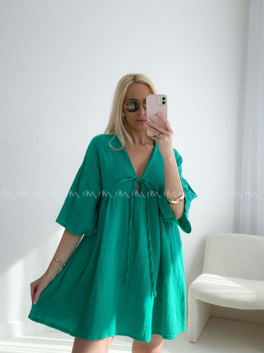 Mušelínové krátke šaty s viazaním zelené AB 400