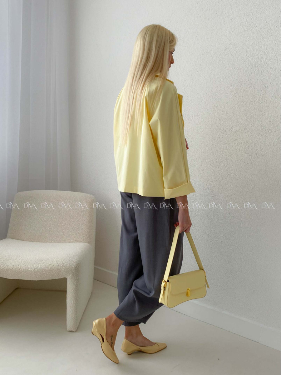 Skrátený trench coat butter yellow AB 136