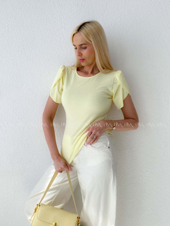 Rebrovaný top s tulipánovými rukávmi žltý AB 200