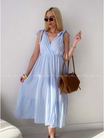 Mušelínové maxi šaty s viazaním na ramenách baby modré AB 159