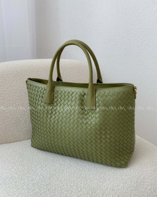 Prepletaná shopper kabelka zelená