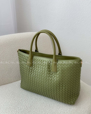 Prepletaná shopper kabelka zelená