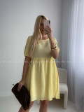 Mušelínové šaty s mašľami na chrbte žlté AB 174