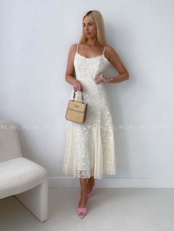 Háčkované elegantné maxi šaty na ramienka maslové AB 165