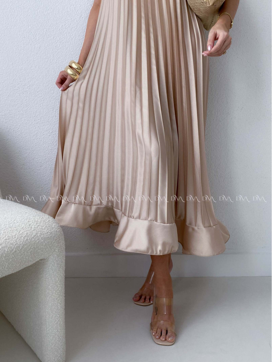 Elegantné saténové plisované maxi šaty zlaté AB 171