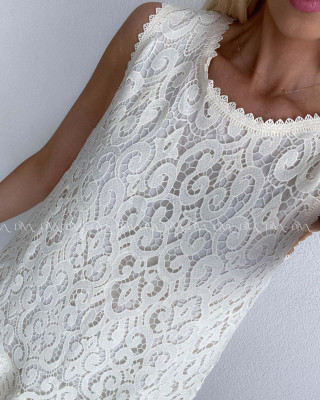 Krajkované šaty bez rukávov Alis vanilkové K 368