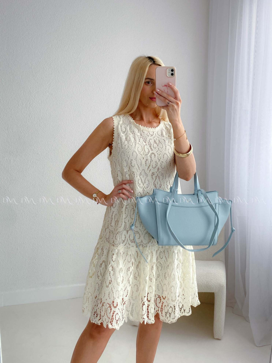 Krajkované šaty bez rukávov Alis vanilkové K 368