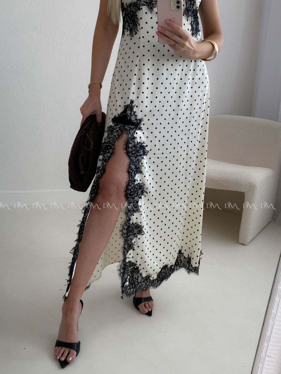 Elegantné saténové maxi šaty bodkované s krajkou AB 182