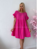 Mušelínové krátke šaty s volánikom fuchsia AB 226
