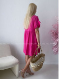 Mušelínové krátke šaty s volánikom fuchsia AB 226