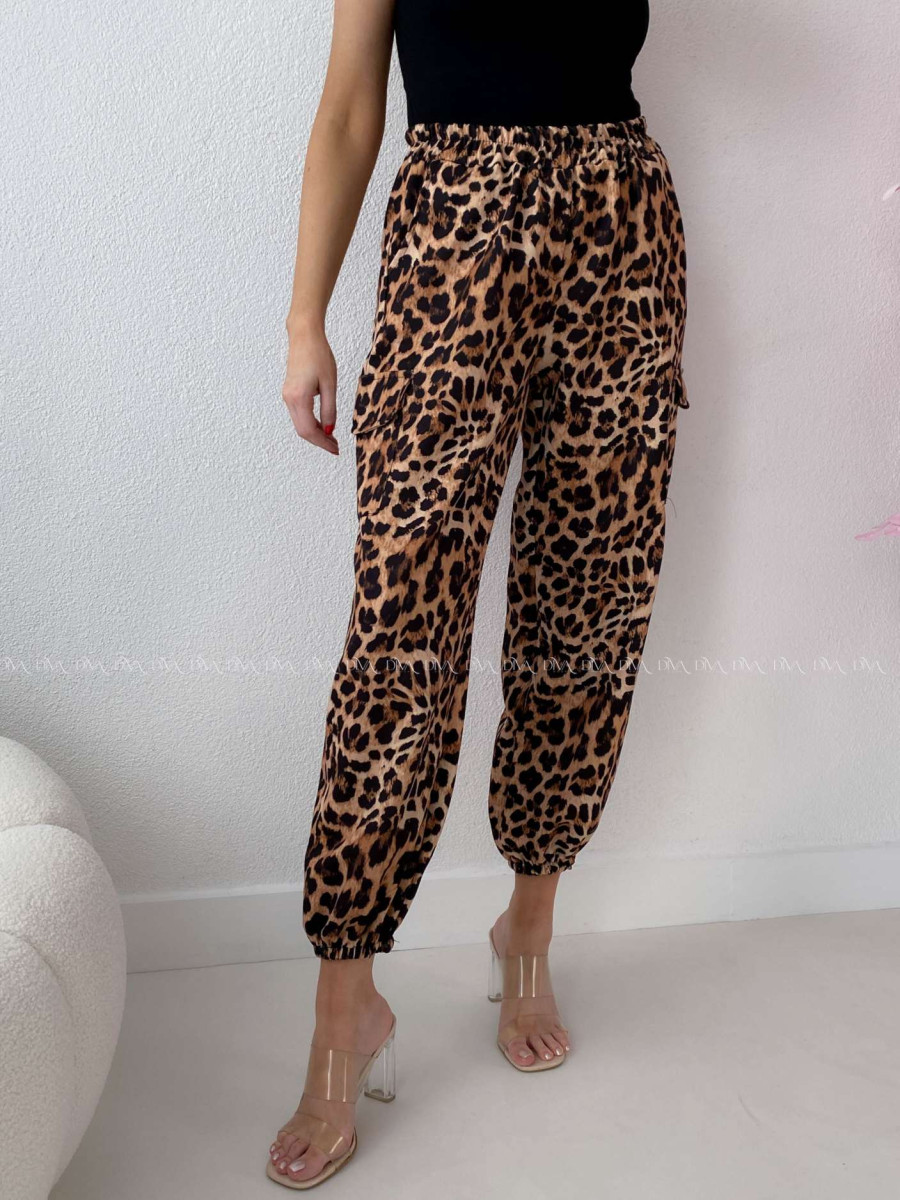 Pumpki s vreckami leopard V 104