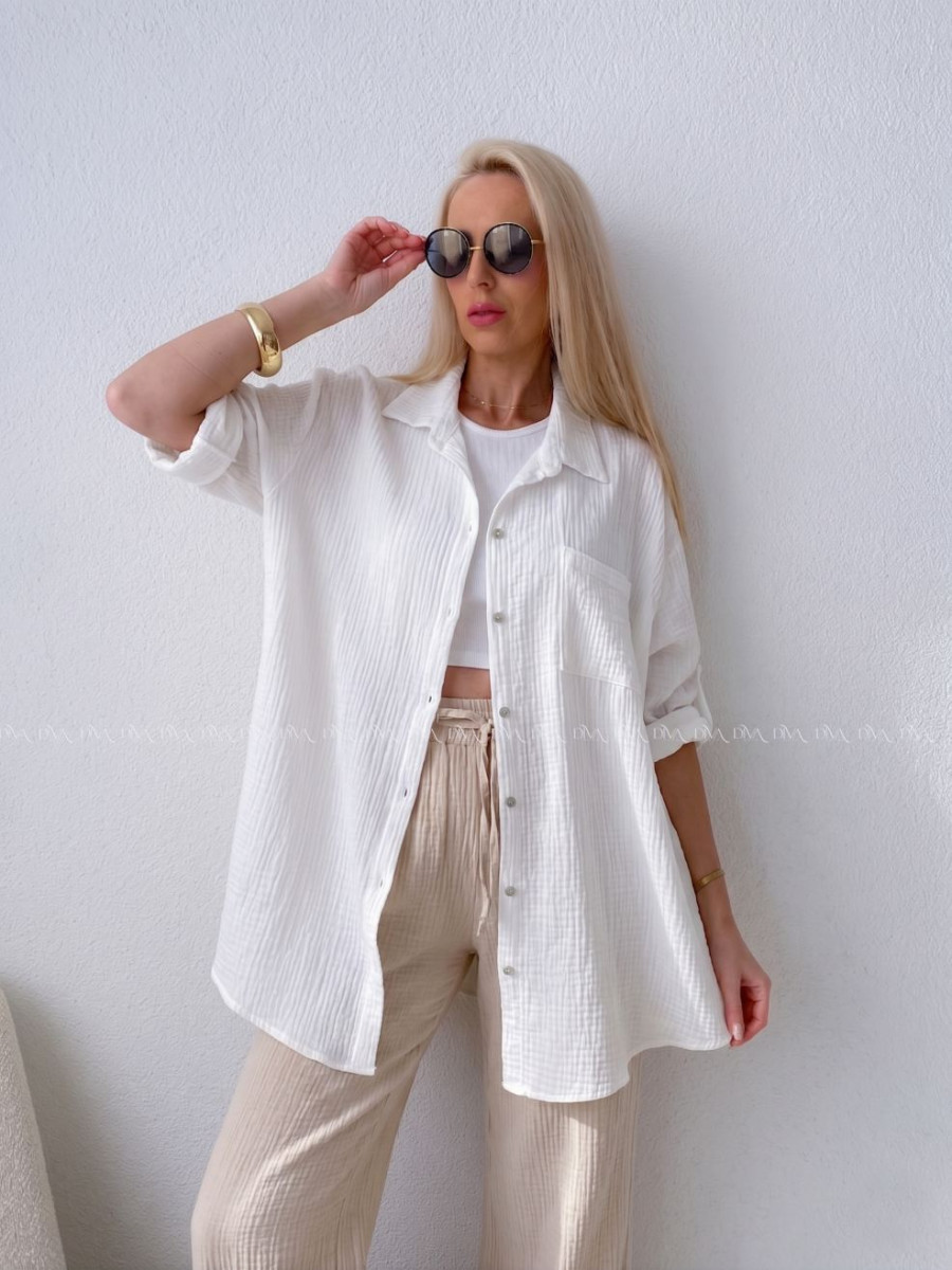 Mušelínová oversize košeľa s vreckom biela AB 314