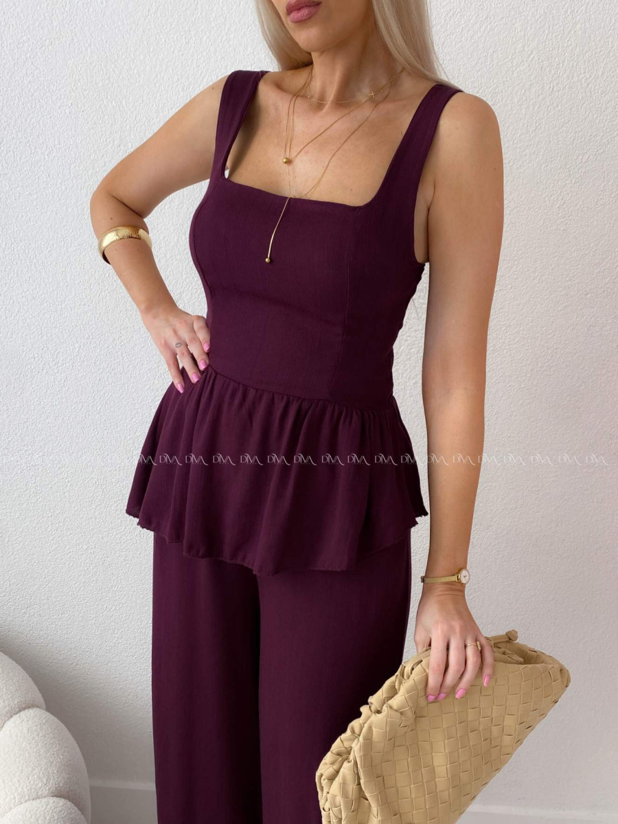 Komplet s asymetrickým topom burgundy AB 282